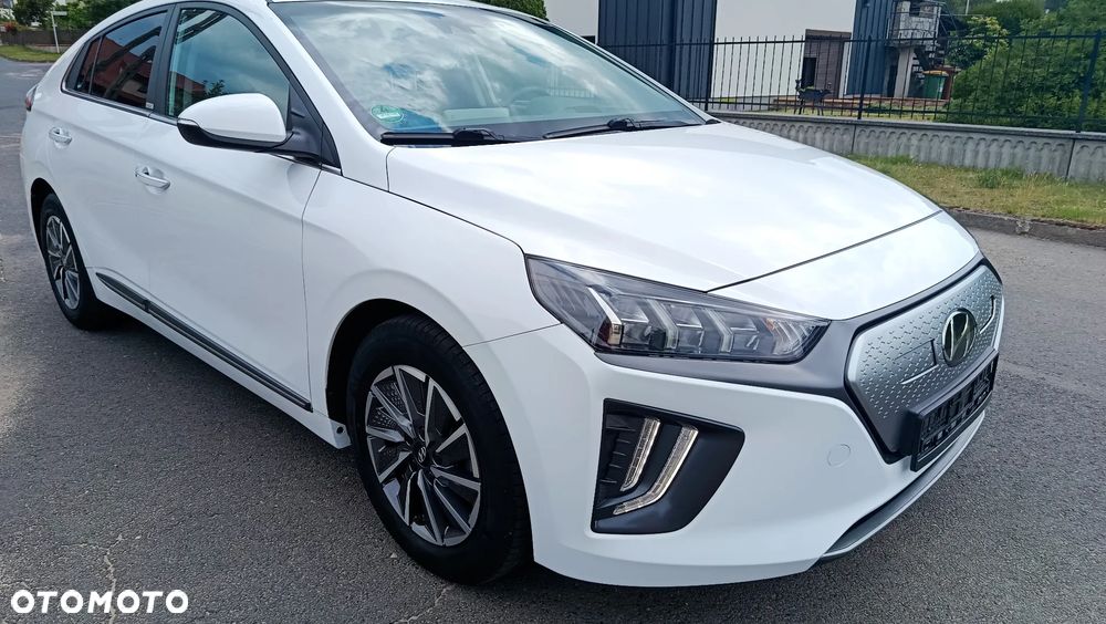Hyundai IONIQ Advantage - 28