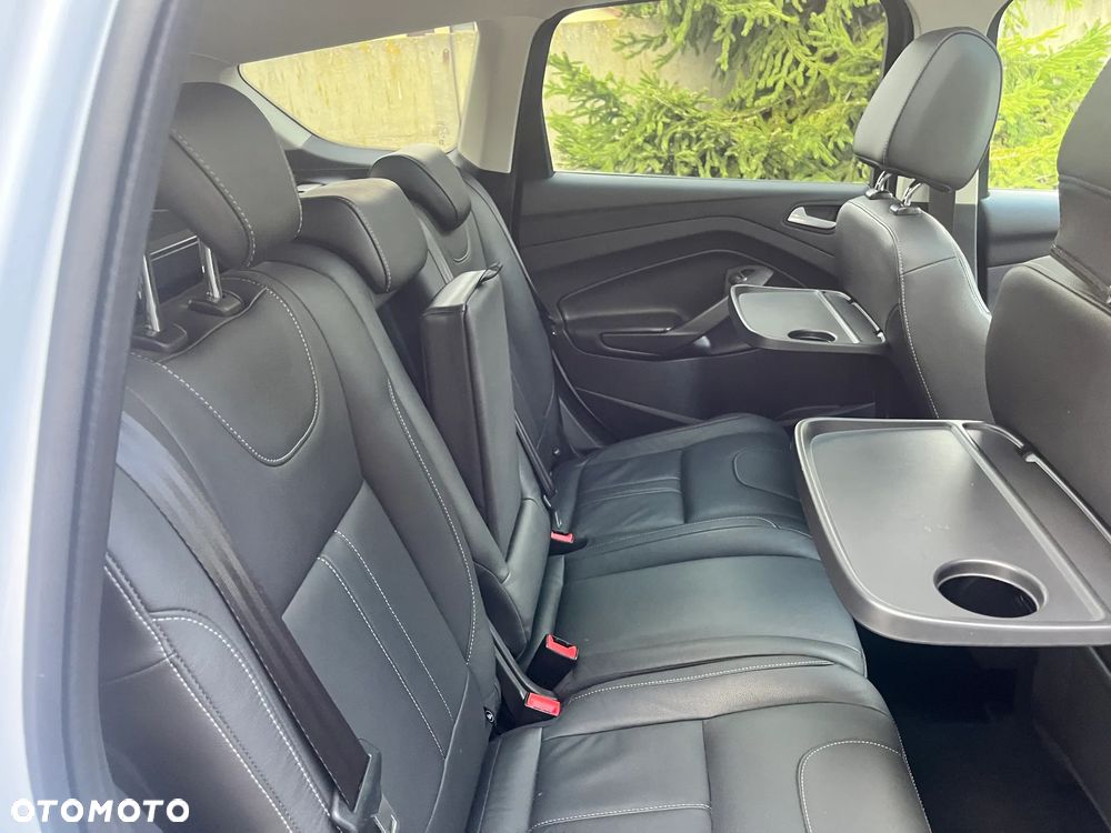 Ford Kuga 2.0 TDCi 4x4 Titanium - 8