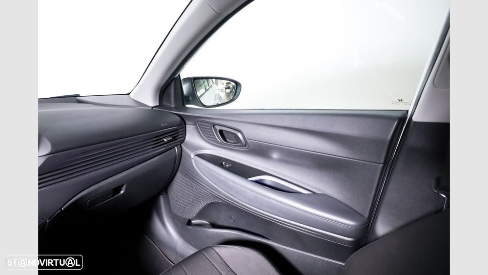 Hyundai Bayon 1.0 T-GDI Premium - 17