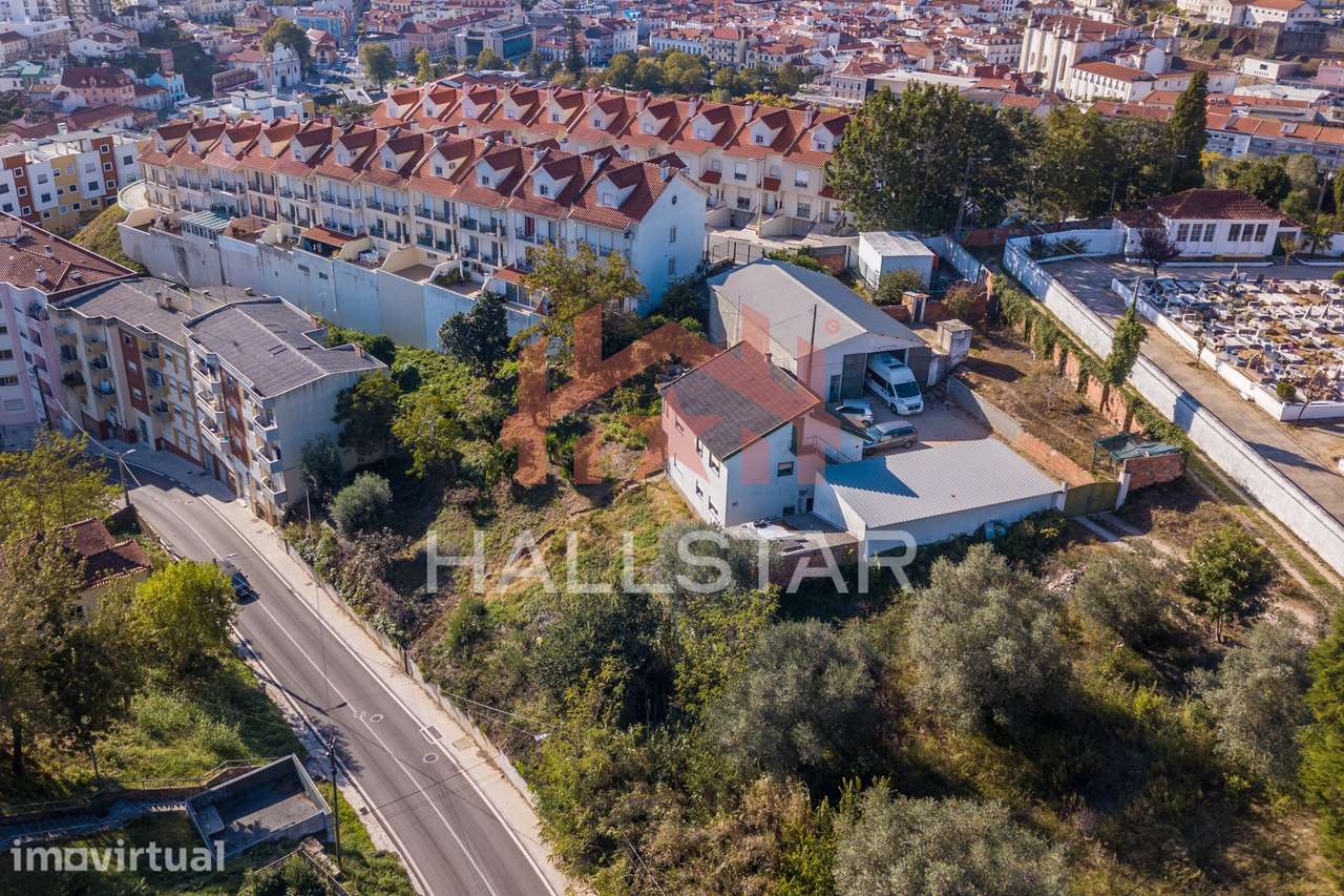 Terreno Urbano / Projeto Aprovado para 32 Fogos / Área 2075m2 / Centro - Grande imagem: 2/25