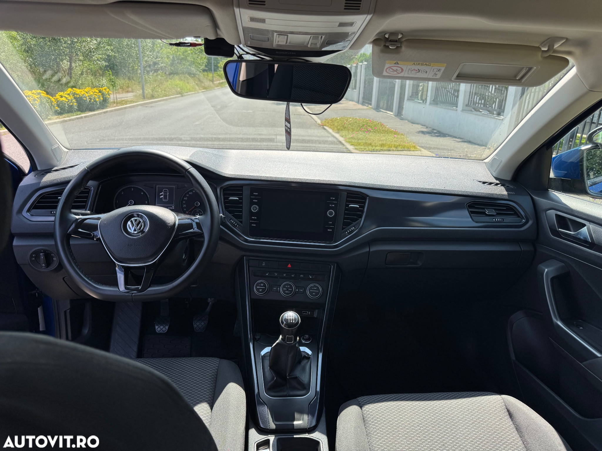 Volkswagen T-ROC - 6