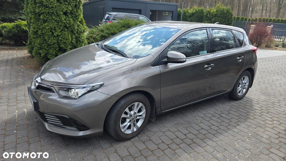 Toyota Auris 1.33 VVT-i Active - 1