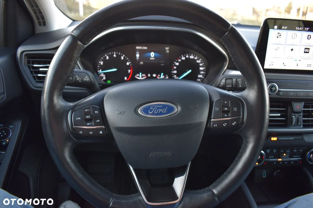 Ford Focus 1.0 EcoBoost Active Business - 30