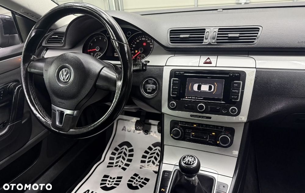 Volkswagen Passat CC 1.8 TSI - 11