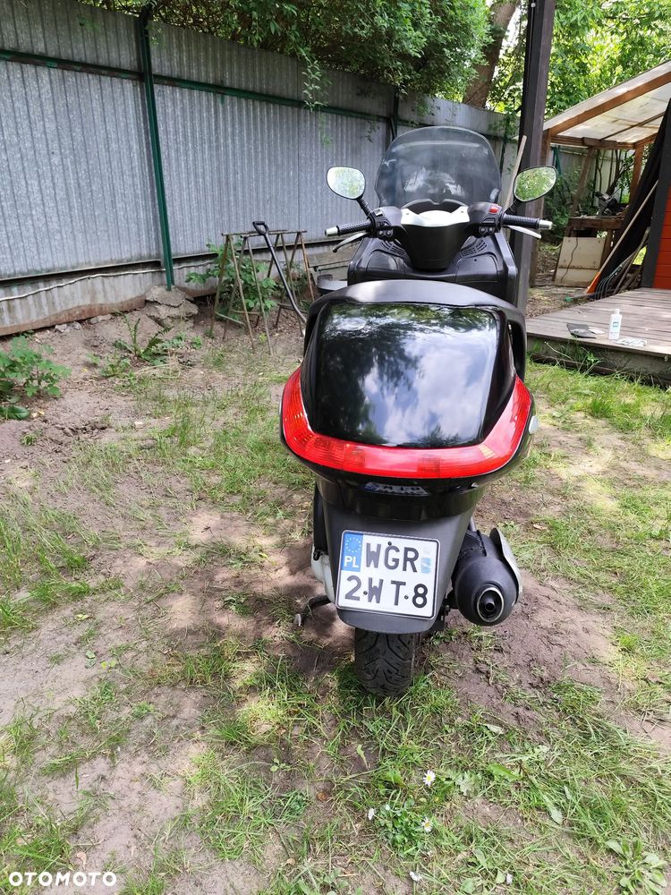 Piaggio X8 - 6