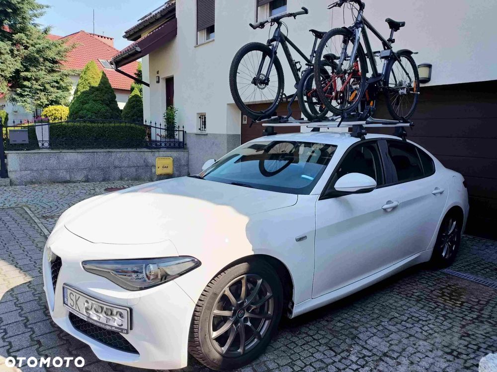 Alfa Romeo Giulia - 9