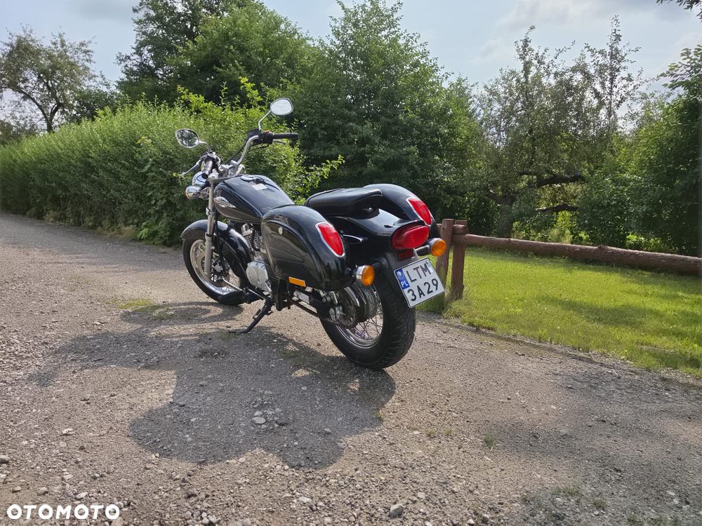Suzuki Marauder - 4
