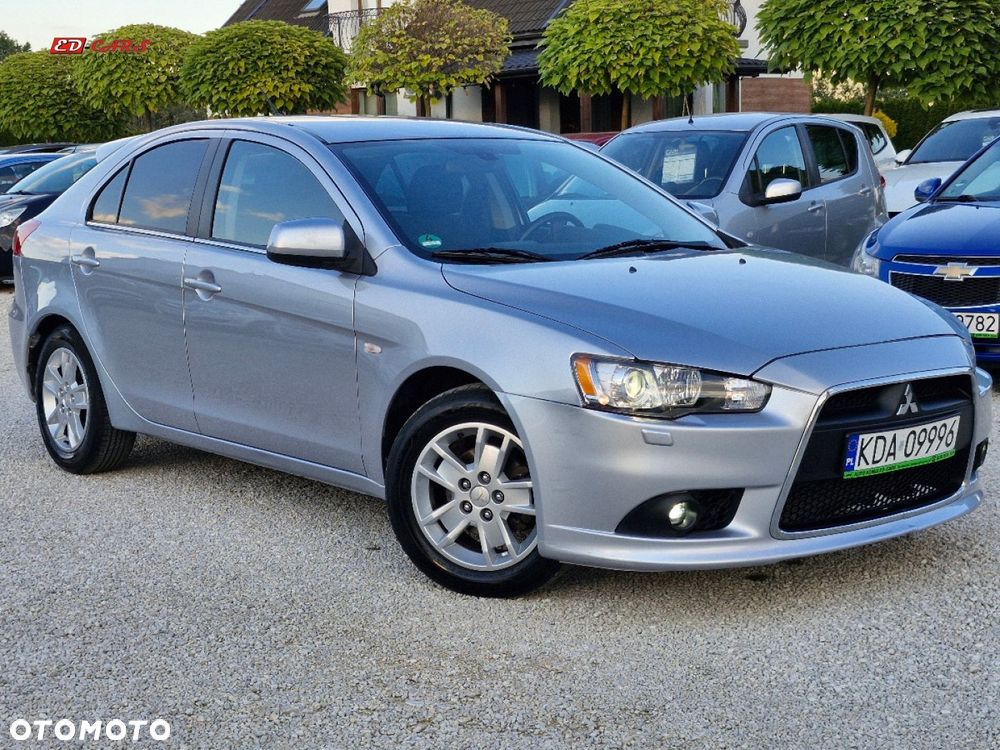 Mitsubishi Lancer - 1