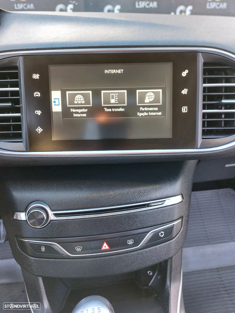 Peugeot 308 SW 1.6 e-HDi Allure J17 - 29