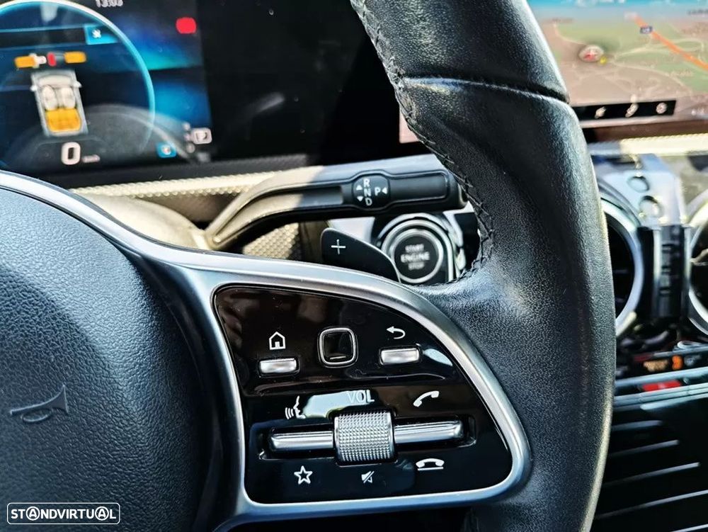 Mercedes-Benz A 180 d Style Plus Aut. - 30