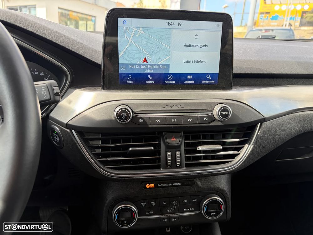 Ford Focus - 13