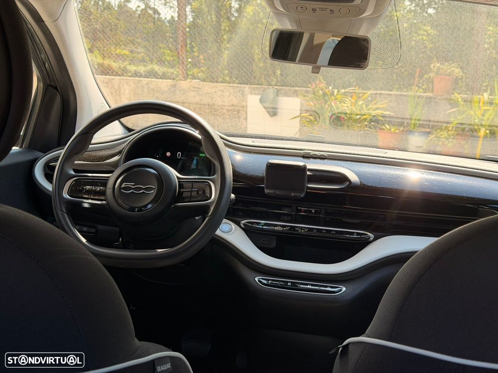 Fiat 500e — fotografia 31