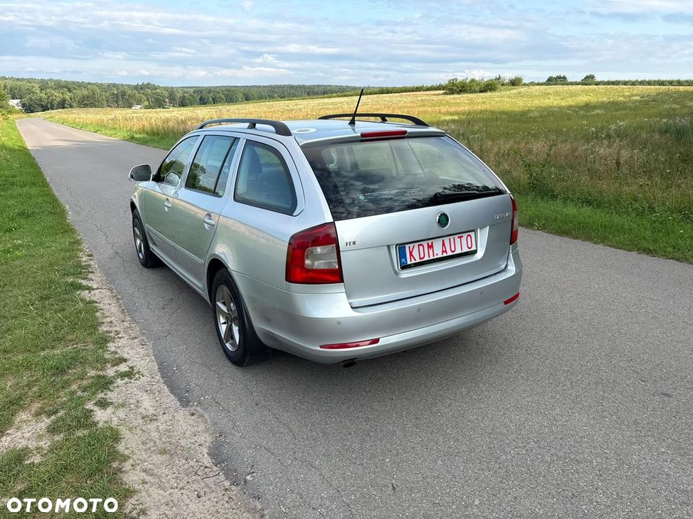 Skoda Octavia 2.0 TDI Ambiente - 11