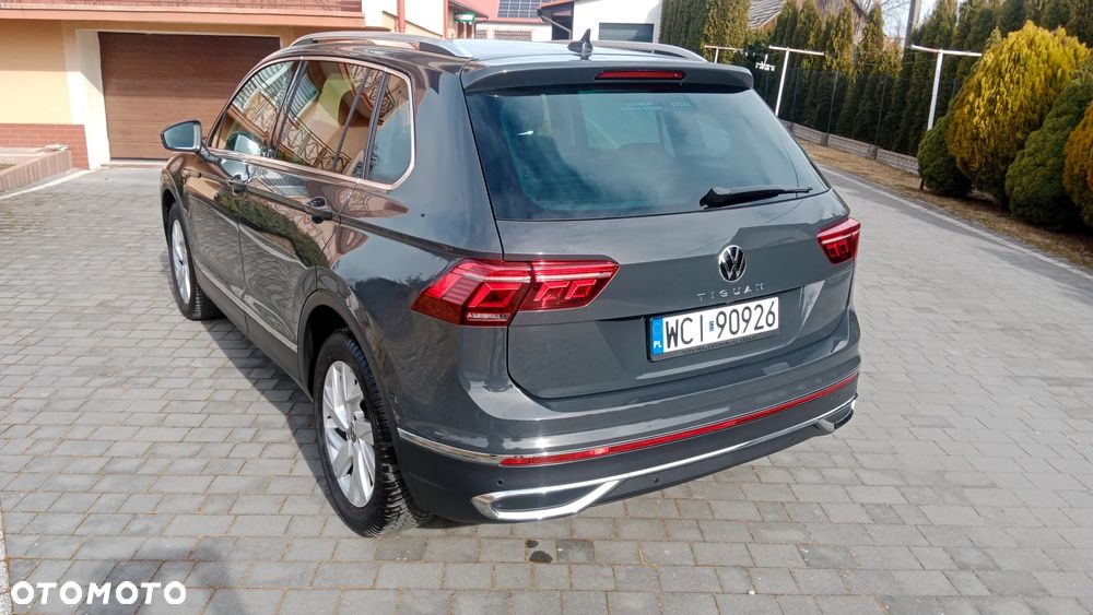 Volkswagen Tiguan - 9