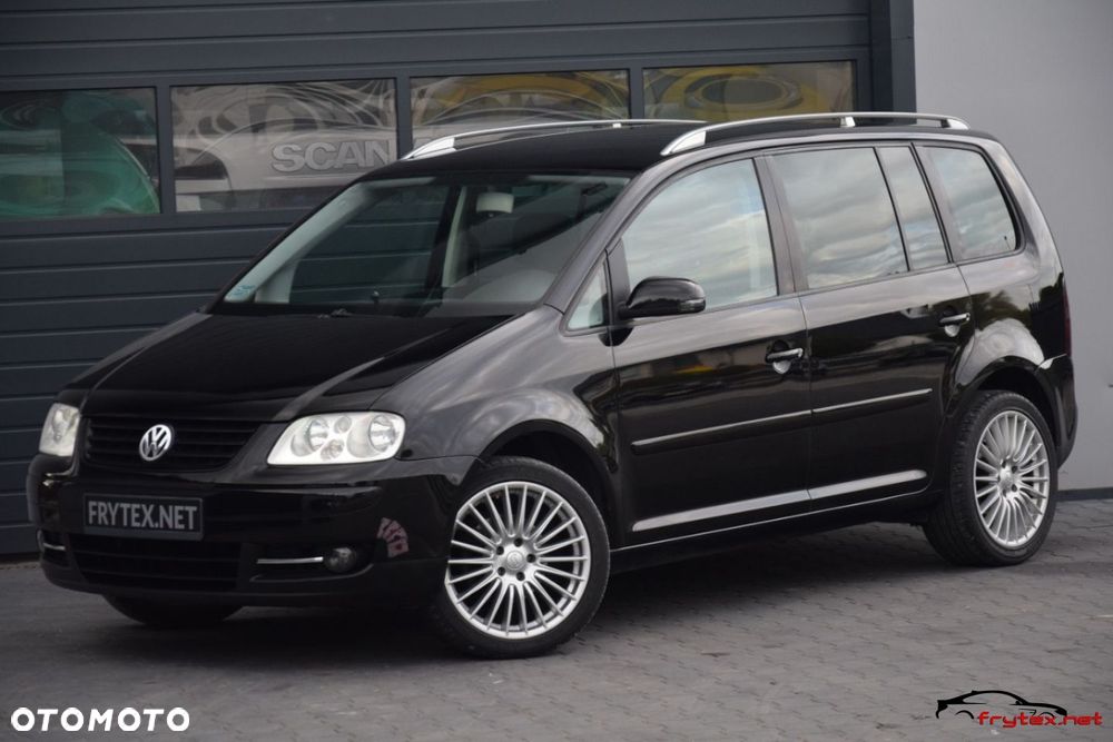 Volkswagen Touran - 10