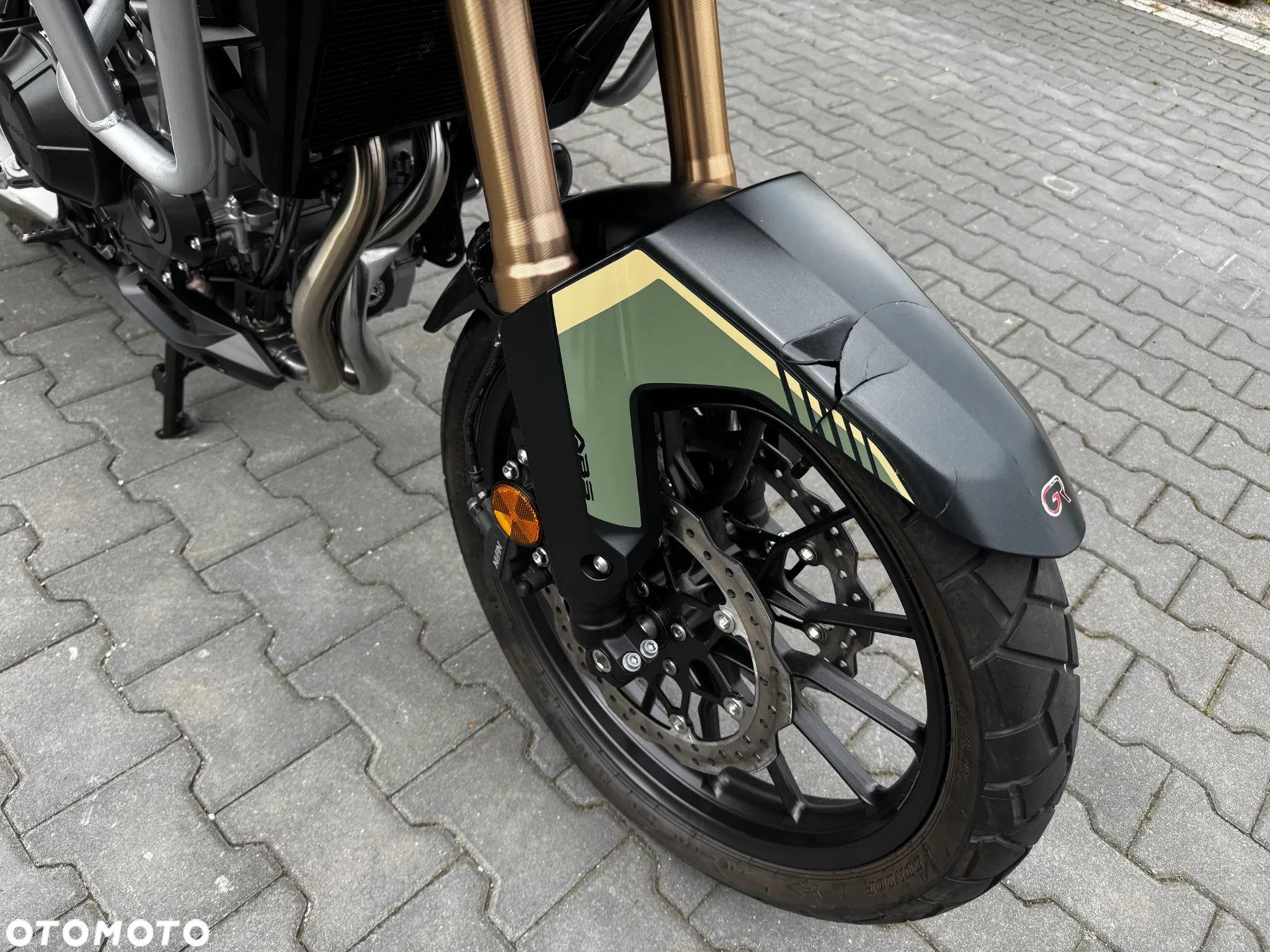 Honda CB - 22