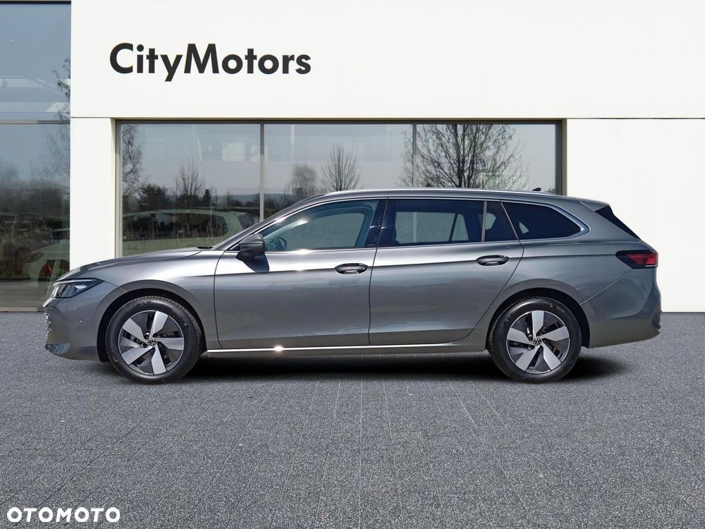 Volkswagen Passat - 5