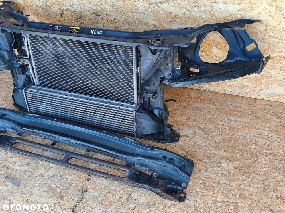 Volvo XC60 08-13r pas przedni wzmocnienie belka komplet chłodnic - 4