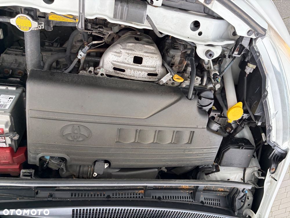 Toyota Yaris 1.33 Selection Passion - 14