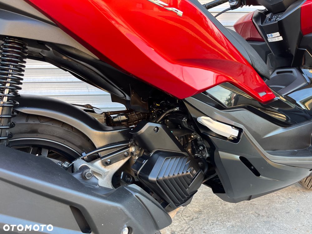Honda NSS - 23