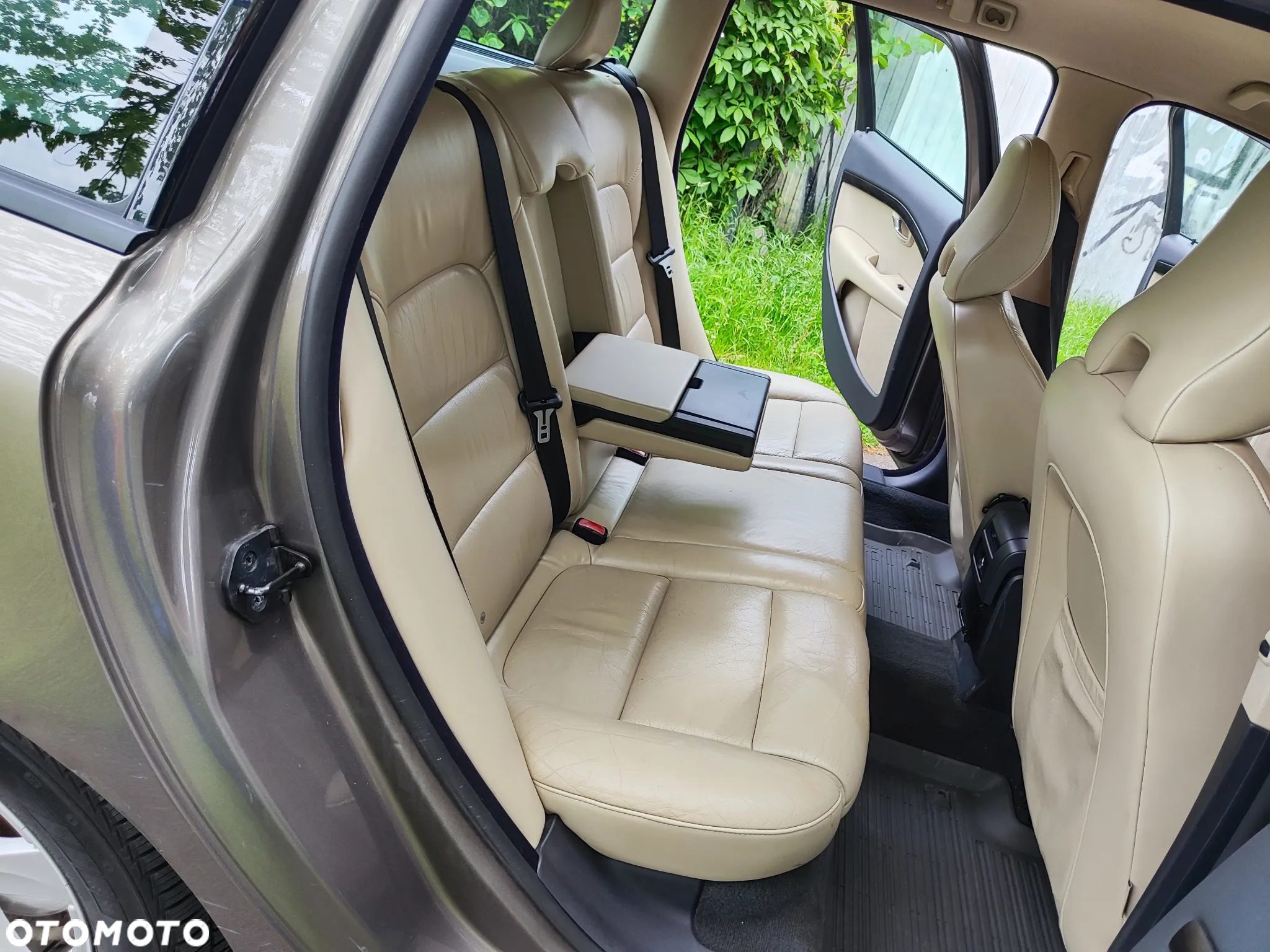 Volvo V70 2.0D Momentum - 17