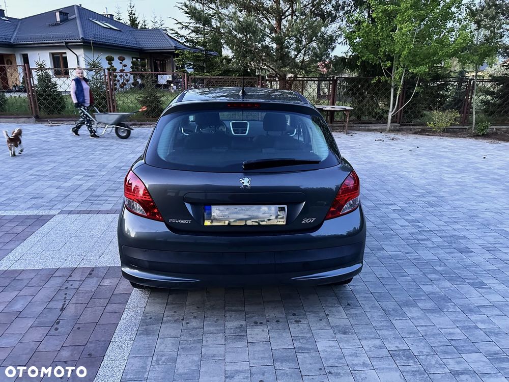 Peugeot 207 1.4 Trendy - 4