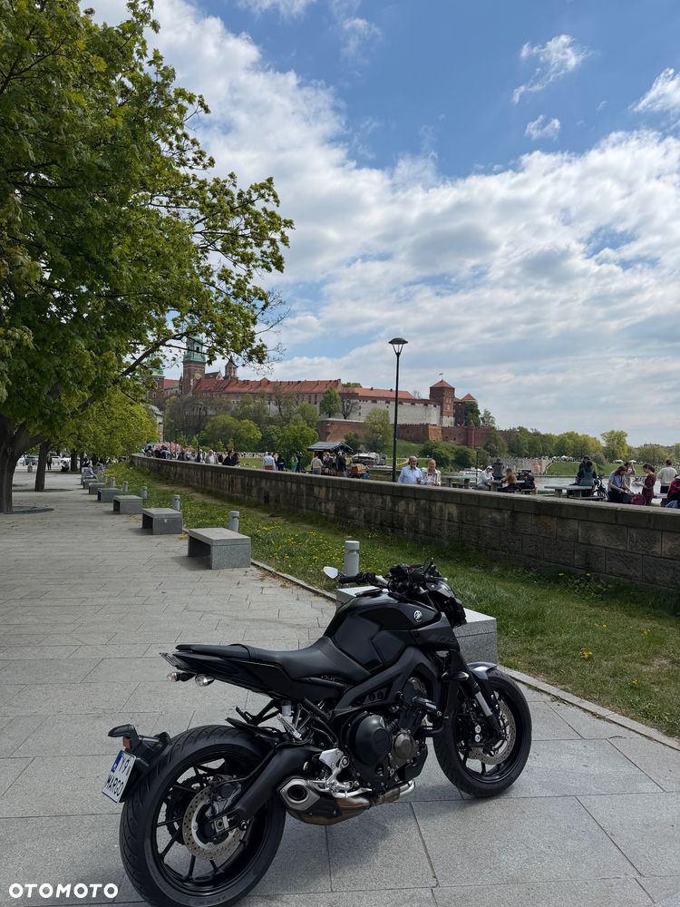 Yamaha MT - 2