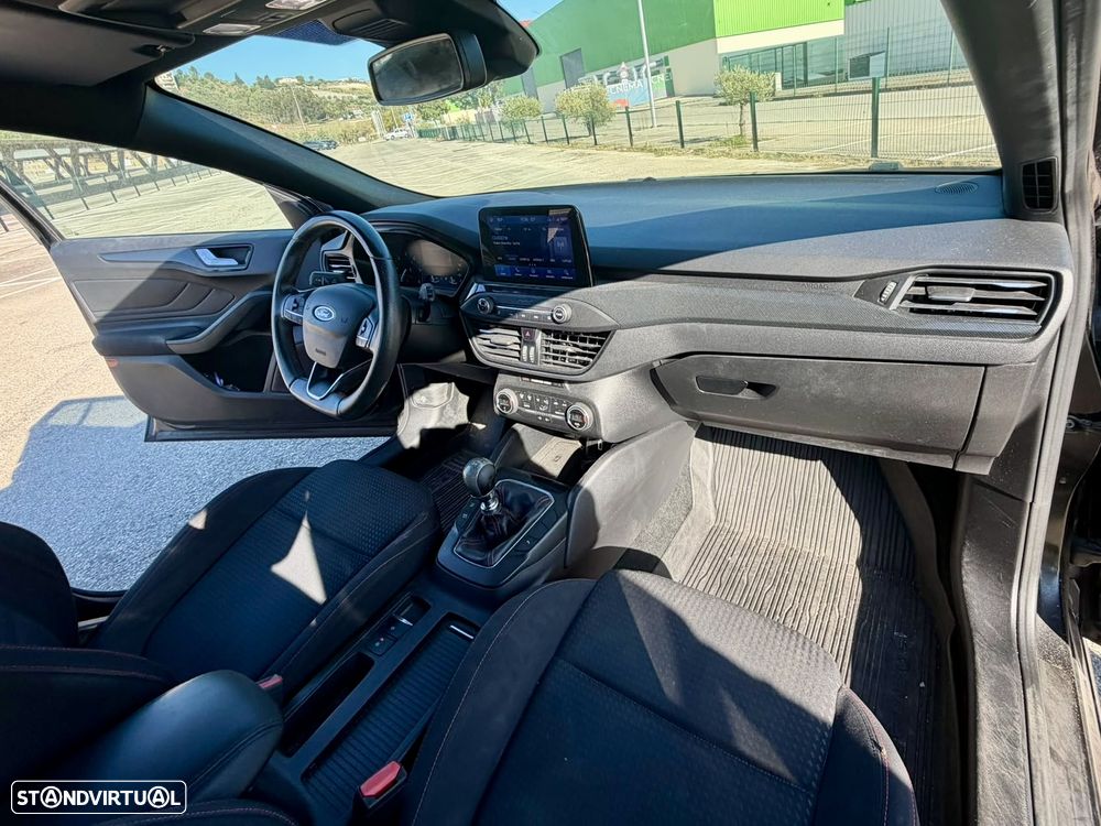 Ford Focus - 11