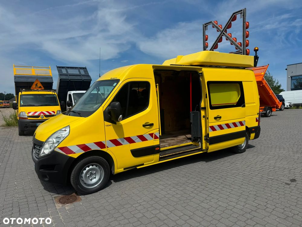 Renault Master 2015r. L3H2 Koguty Tablica LED 2 x Drzwi Przesuwne Obsługa Autostrady Roboty Drogowe - 2