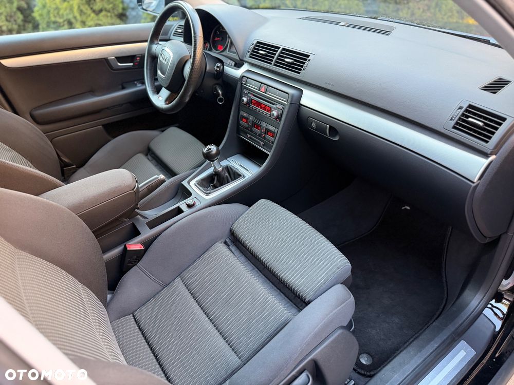 Audi A4 Avant 1.8 T - 10