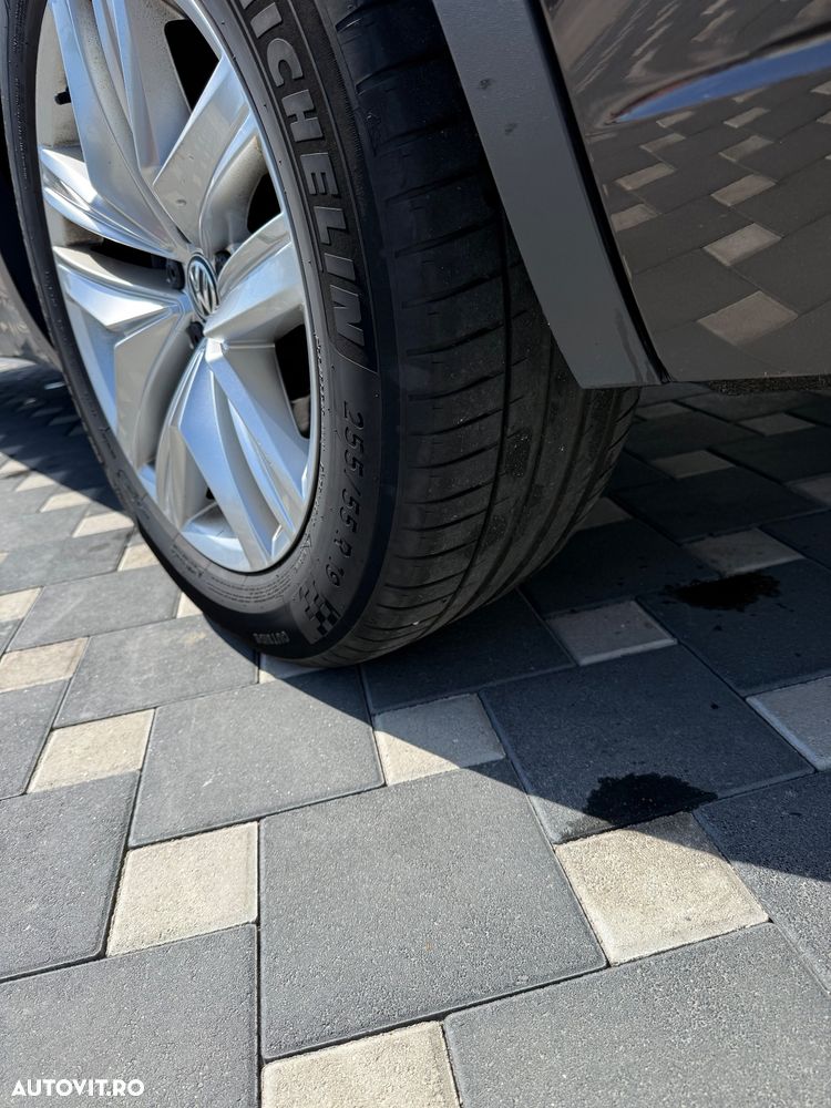 Volkswagen Touareg 3.0 V6 TDI 4Motion DPF Automatik Elegance - 4