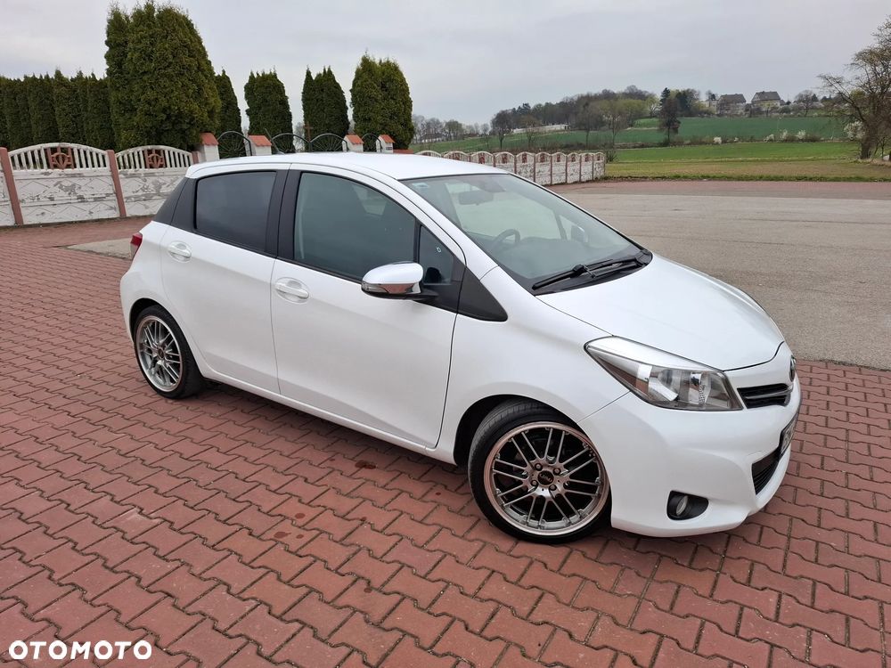 Toyota Yaris 1.33 VVT-i Edition - 2