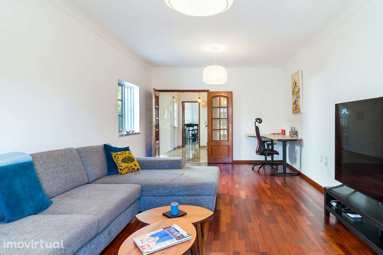 Moradia T2+2, Quinta do Conde - Grande imagem: 2/31