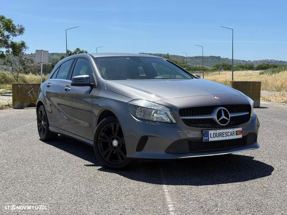 Mercedes-Benz A 180 d Urban - 35