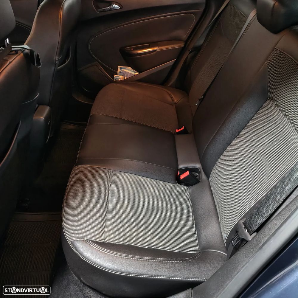 Opel Astra - 13