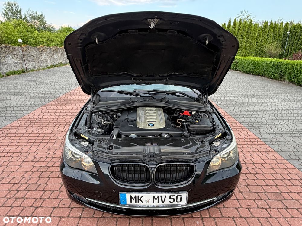 BMW Seria 5 530d - 30