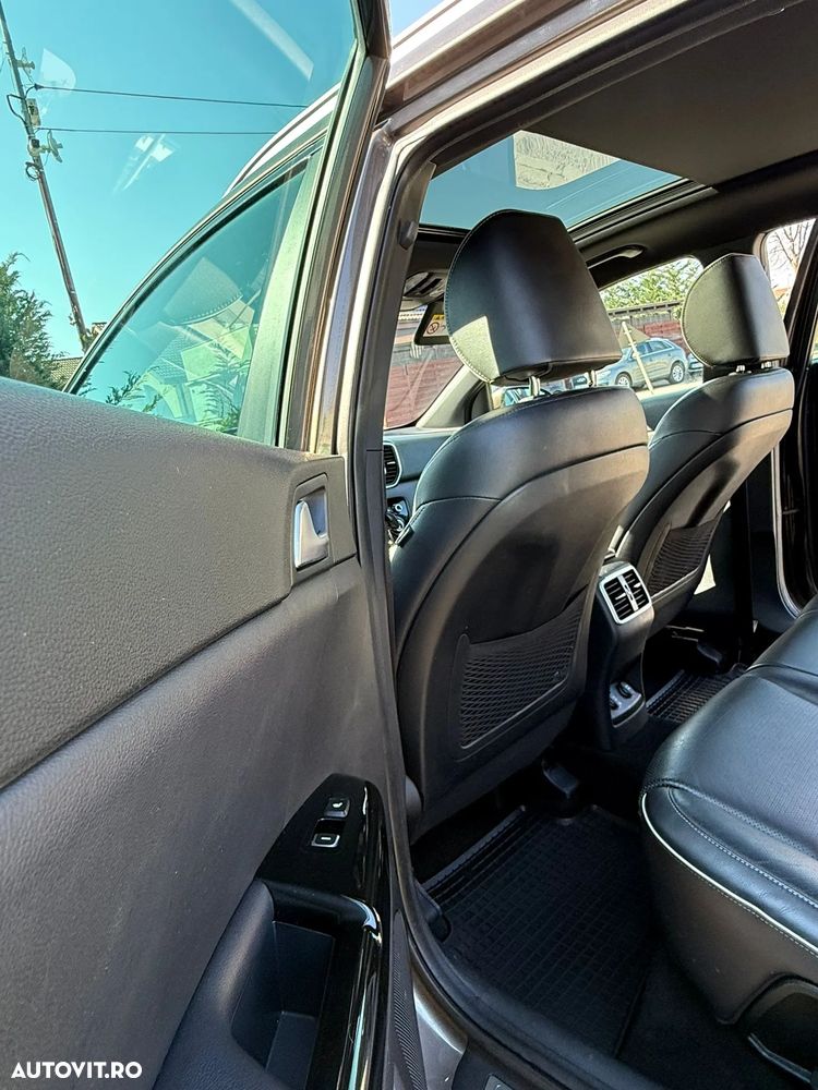 Kia Sportage 2,0 CRDI AWD Aut. GT Line - 9