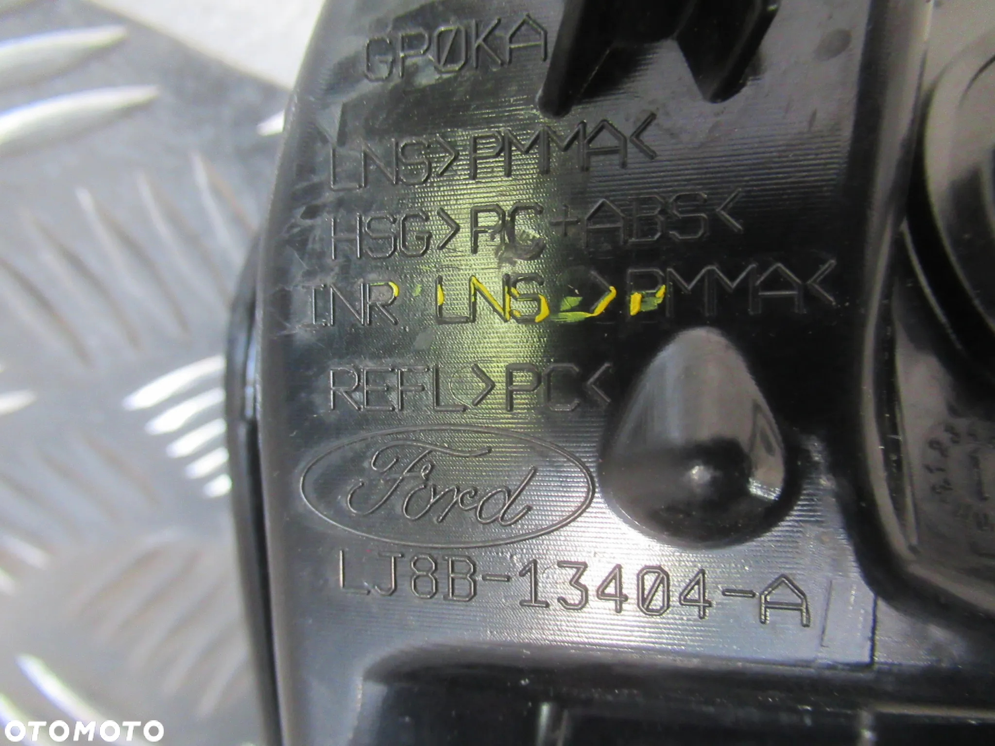 LAMPA TYLNA TYŁ PRAWA FORD MUSTANG MACH-E LED LJ8B-13404-AE 2020 - 16