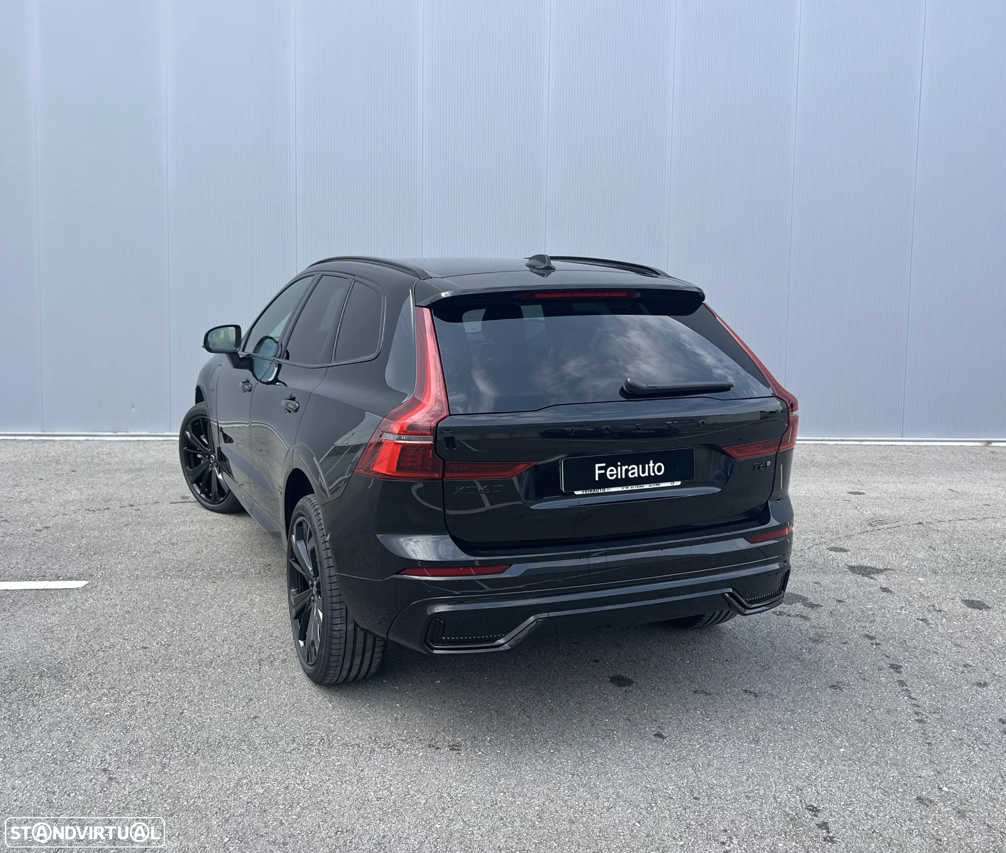 Volvo XC 60 2.0 T6 PHEV Plus Dark AWD - 5