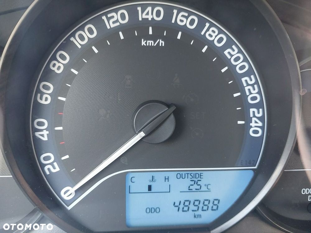 Toyota Auris 1.33 VVT-i Active - 23