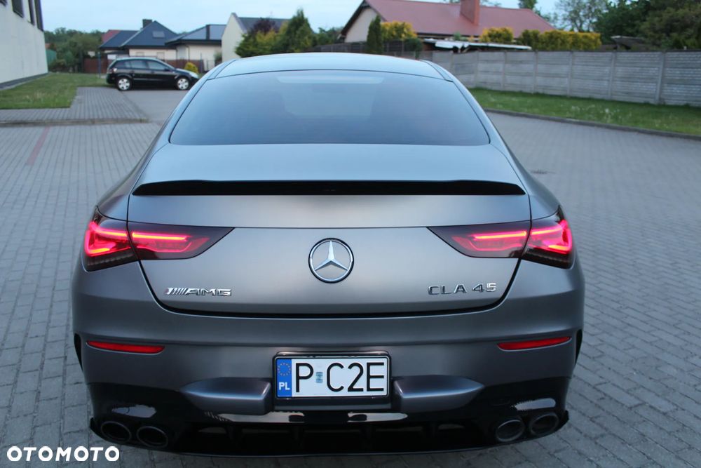 Mercedes-Benz CLA - 9