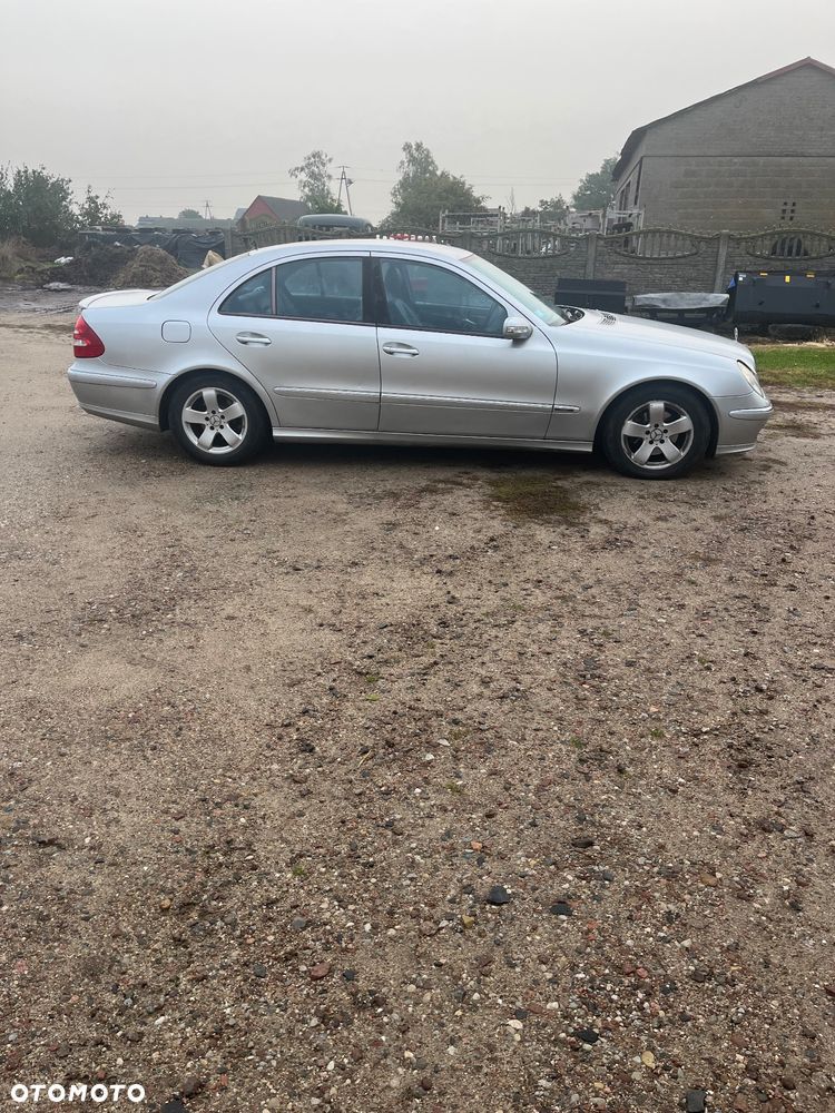 Mercedes-Benz Klasa E 320 CDI Avantgarde - 3