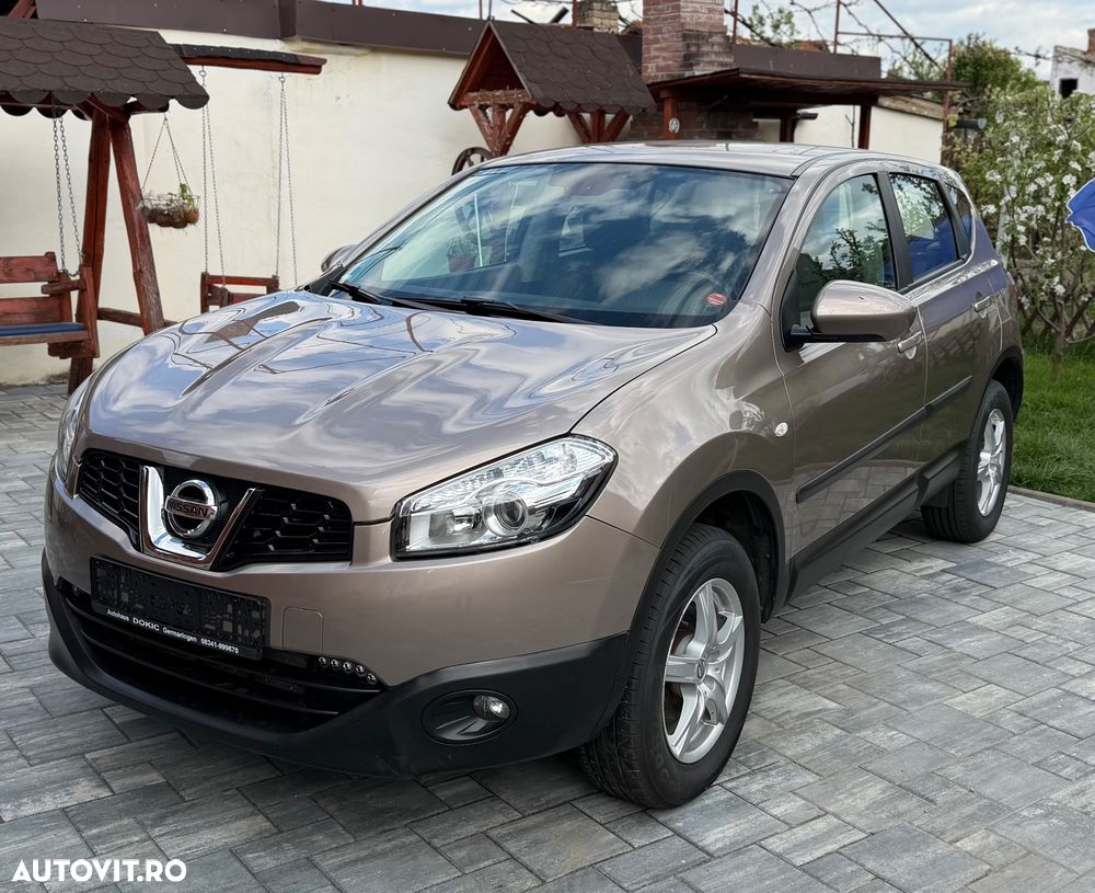 Nissan Qashqai 1.6 DCI 4 x 4 DPF Start/Stop tekna - 1