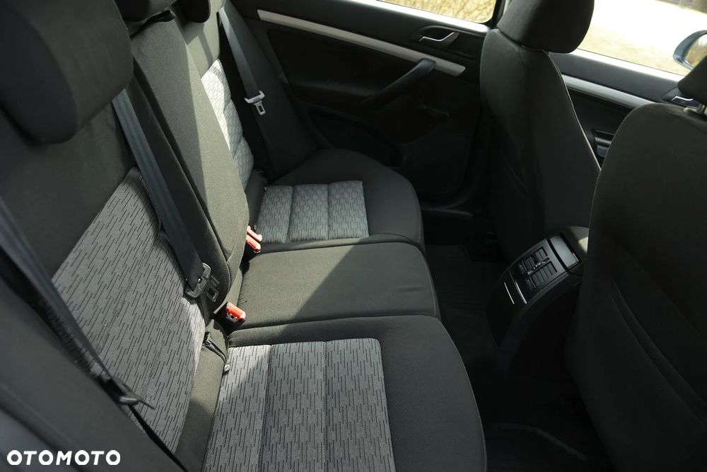 Skoda Octavia - 22
