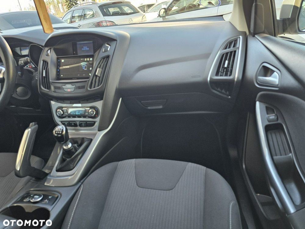 Ford Focus 1.6 EcoBoost Gold X (Edition) - 34