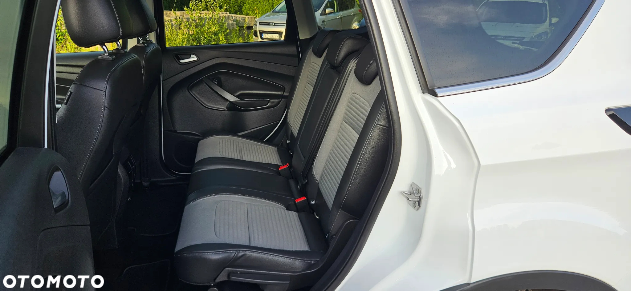 Ford Kuga 2.0 TDCi 4WD Titanium - 26