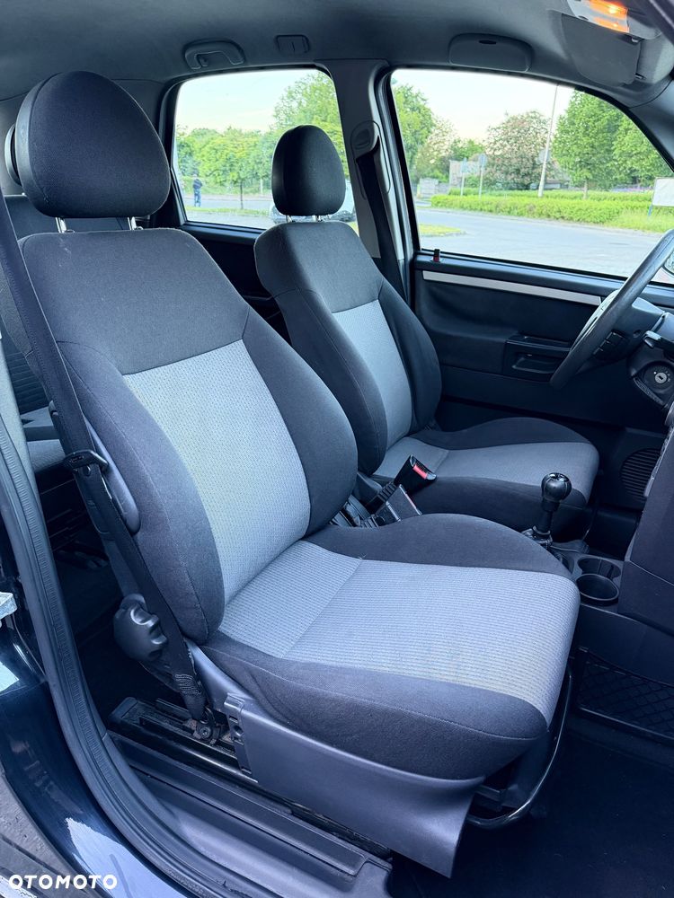 Opel Meriva - 21