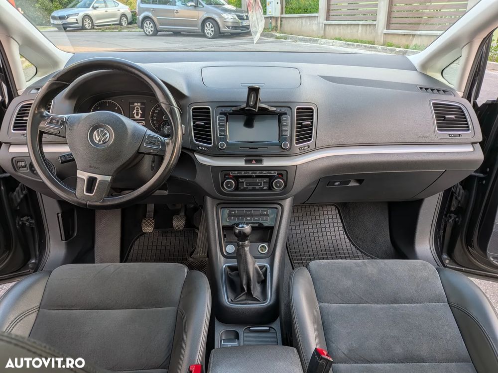 Volkswagen Sharan 2.0 TDI Blue Motion Highline - 19