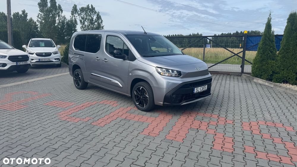 Toyota Proace City Verso Long 1.5 D-4D Family - 1