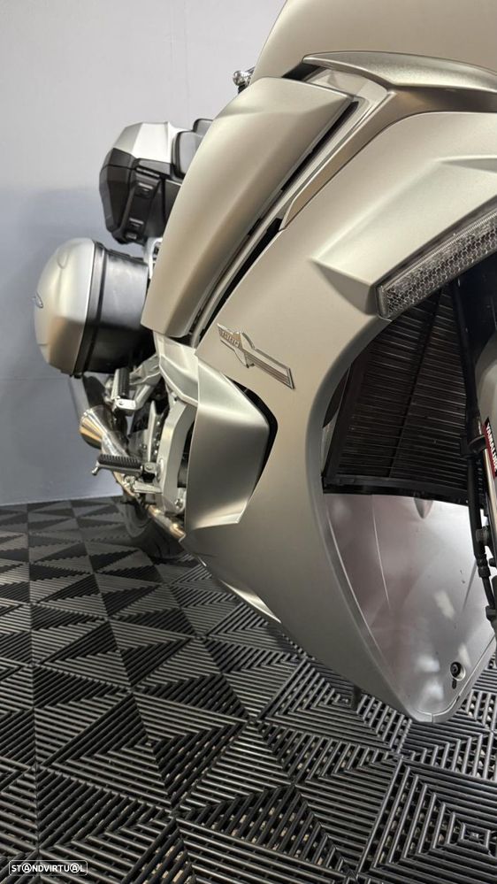 Yamaha FJR Ultimate Edition - 8